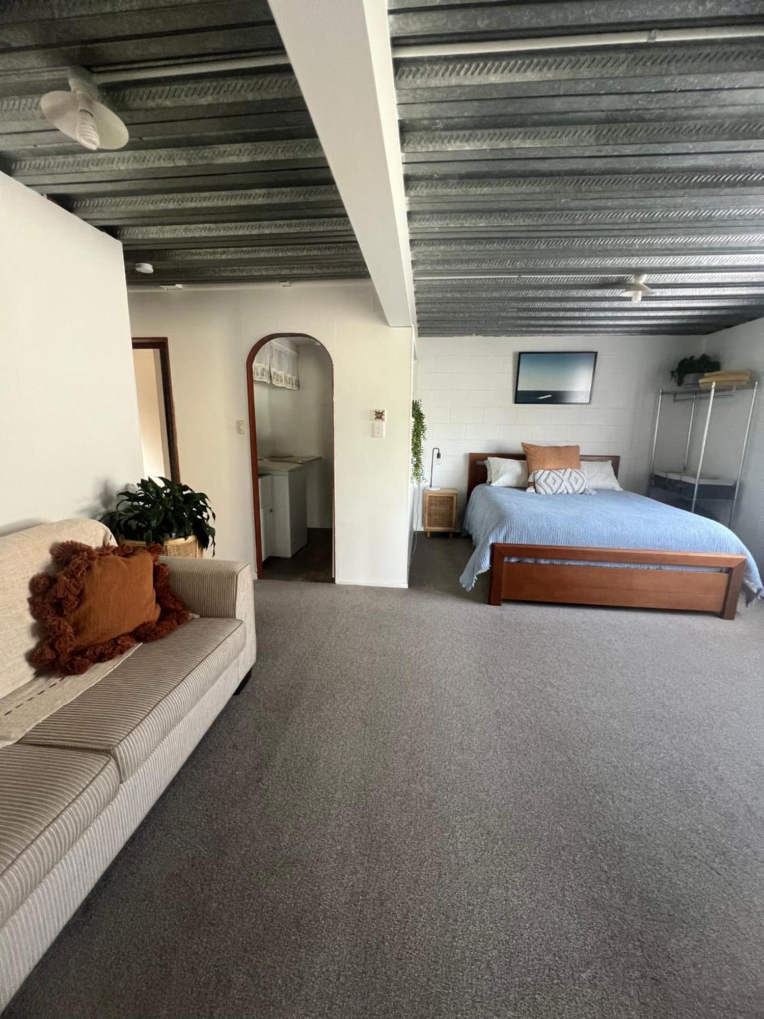 Downtown B&B Mount Maunganui Extérieur photo